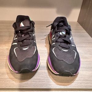 New Balance rainbow 5740 shoes, men’s size 6.5/women 8